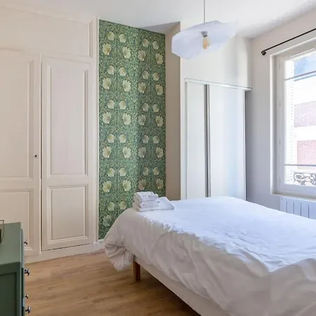 De Standing Place Saint Marc Iii G Apartment *