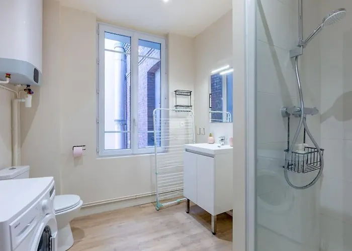 De Standing Place Saint Marc Iii G روان