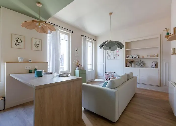 De Standing Place Saint Marc Iii G شقة روان